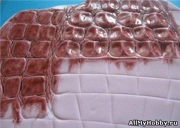 Фото мастер-класс: Имитация крокодиловой кожи из полимерной глины