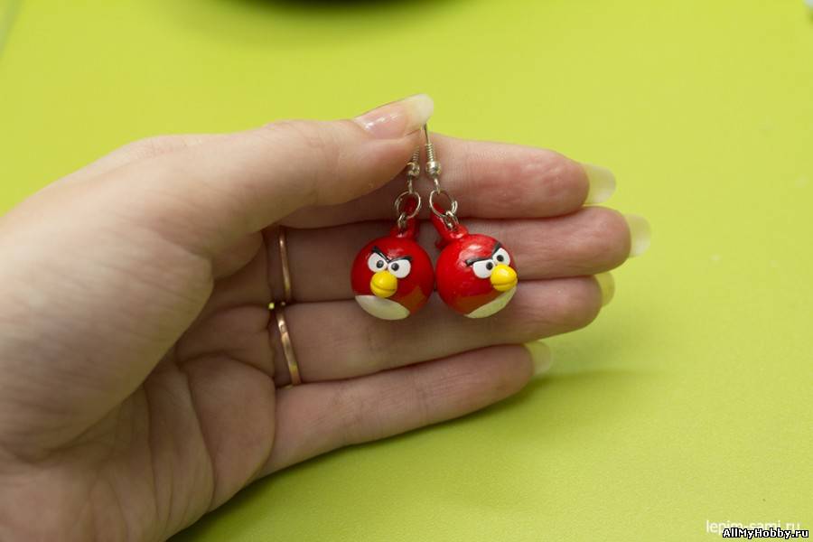Мастер-класс сережки из полимерной глины Angry Birds