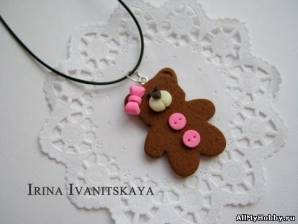 suspension of polymer clay "Bruin" Кулон из полимерной глины "Мишка"