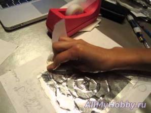Видео мастер-класс: Рисование ClassPlan - dried liquid glue on alumnimium foil 02