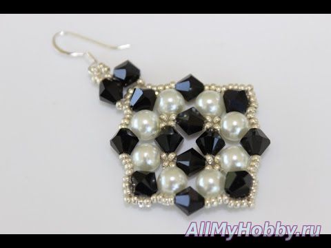 Видео мастер-класс: Pearls and Crystals Earrings. Серьги из бисера жемчуга и кристаллов - YouTube