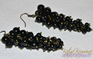 Серьги из полимерной глины, веточка смородины